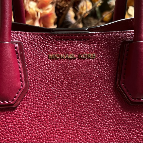 SOLD Michael Kors Mercer Gallery Small Studio Satchel - Picture 6 of 12